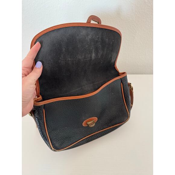 Dooney Bourke vintage leather Purse black brown crossbody Equestrian Bag USED - Picture 5 of 10
